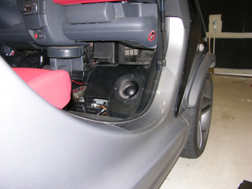 Perfect sound with speakers and bass for smart fortwo 450 - XCar-Style